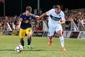 Fighting for the Ball04-2017